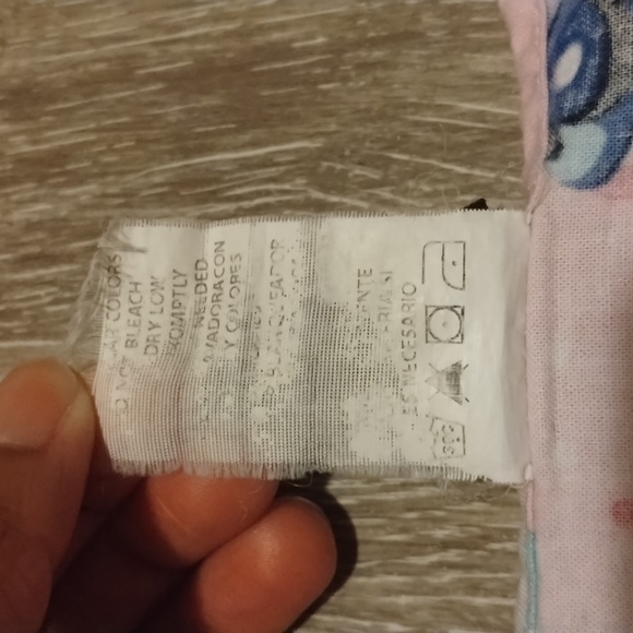 Pink Scrub Top Disney Lilo & Stitch Womens Shirt V Neck Christmas Winter 2XG - Picture 9 of 9